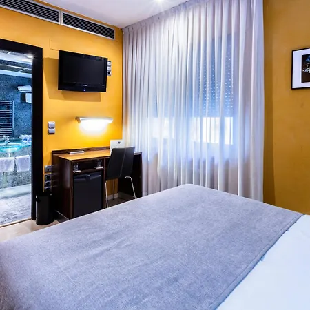 Hotel Gran Via-3